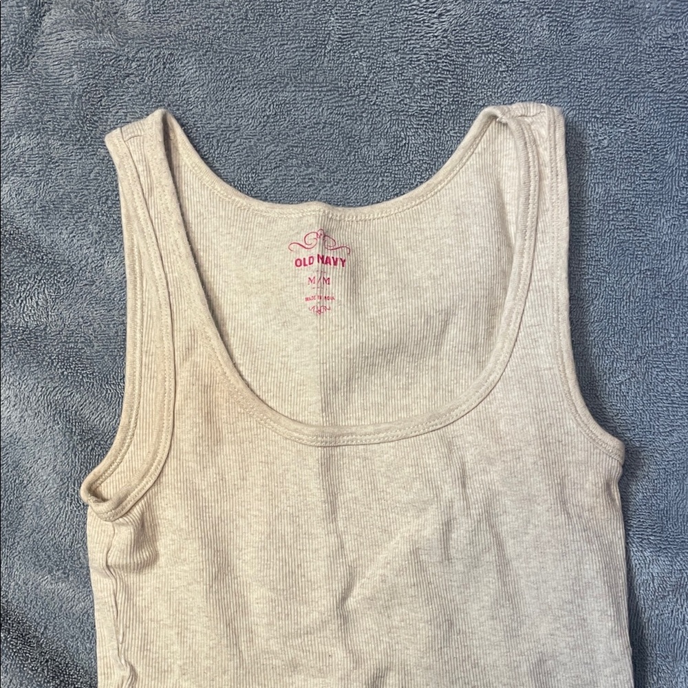 Old Navy Cream Ribbed Tank Top - Picture 4 of 4